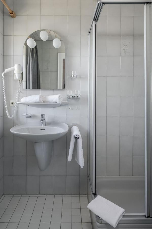 Hotel Garni Moewe Am See Prien am Chiemsee Luaran gambar