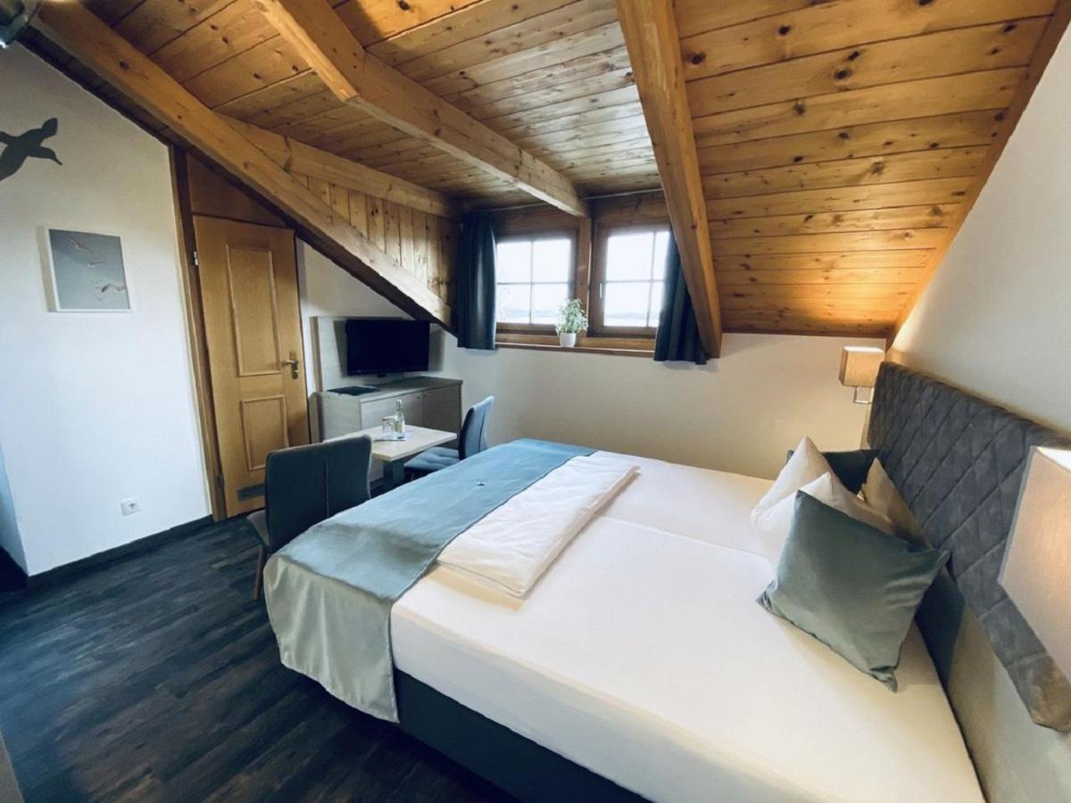 Hotel Garni Moewe Am See Prien am Chiemsee Luaran gambar